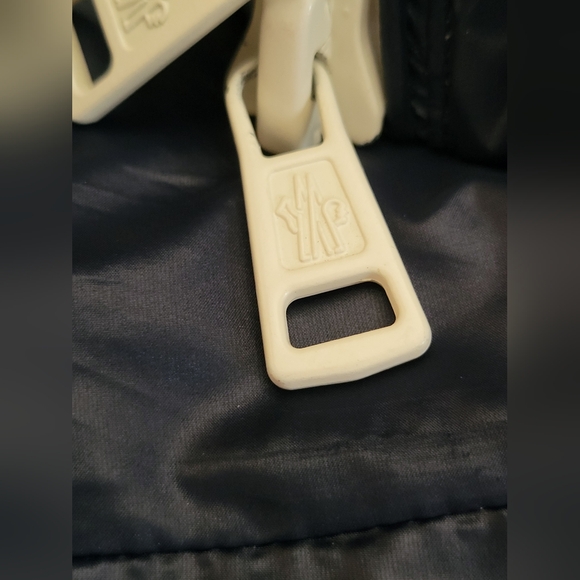 Womens MONCLER Down Coat Size 4 - Picture 9 of 12